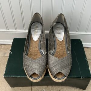 Ralph Lauren Cecilia Wedge in Silver Shantung, Size 5.5